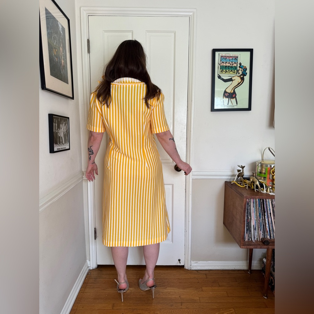 60s Vintage Yellow and White Striped Dress - Picture 2 of 10